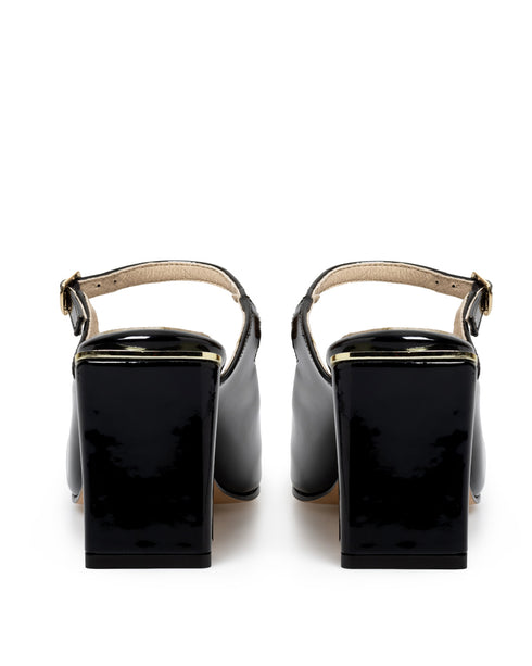 Zapatilla Negra Strap Punta Picuda 4244